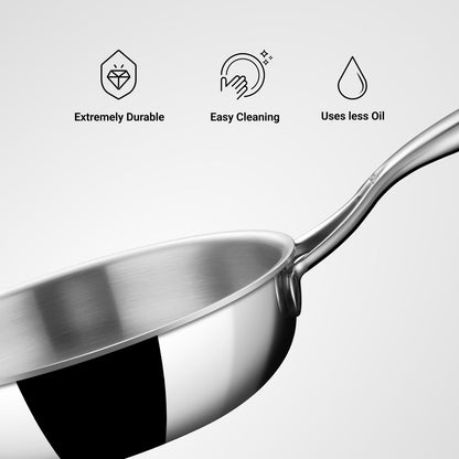 Artisan Frypan with Rivetless Handle