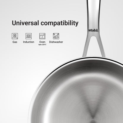 Artisan Frypan with Rivetless Handle
