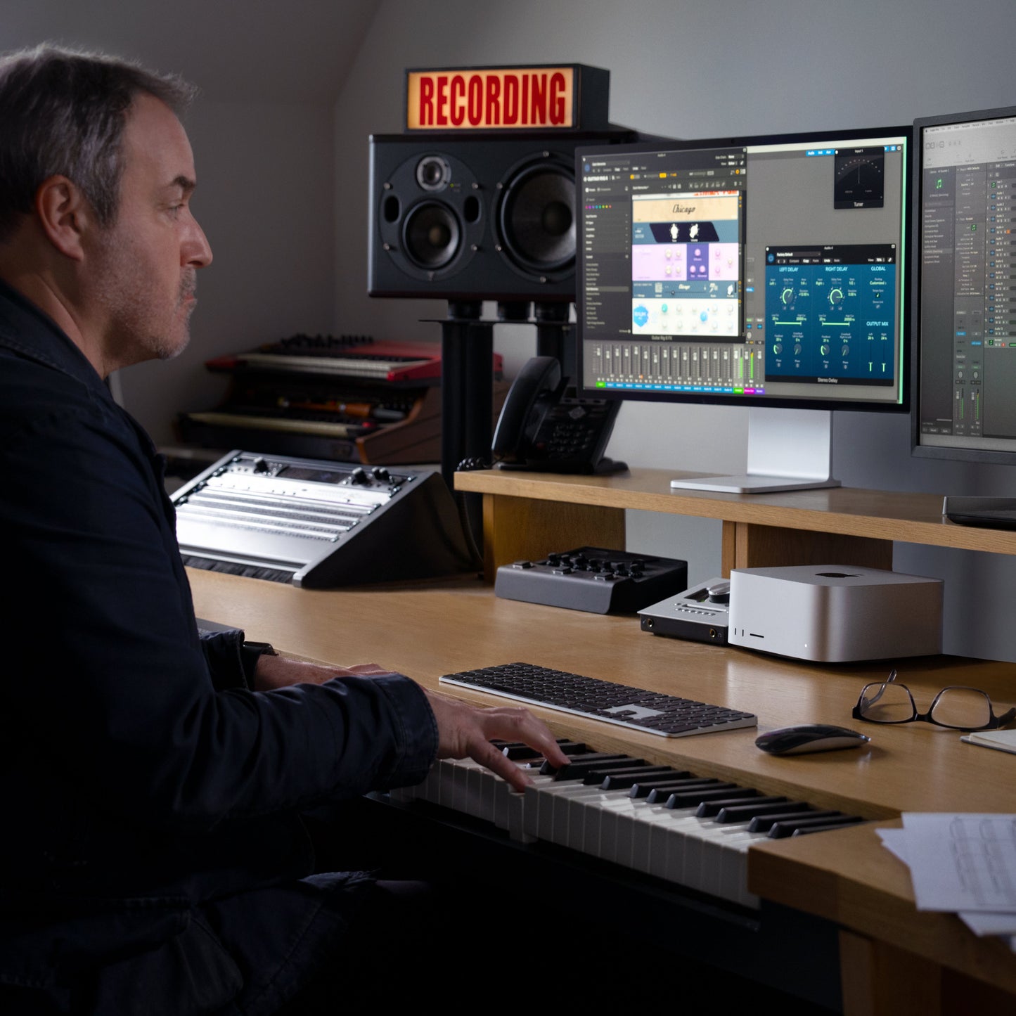 Mac Studio: Apple M3 Ultra with 28-core CPU and 60-core GPU, 1TB SSD